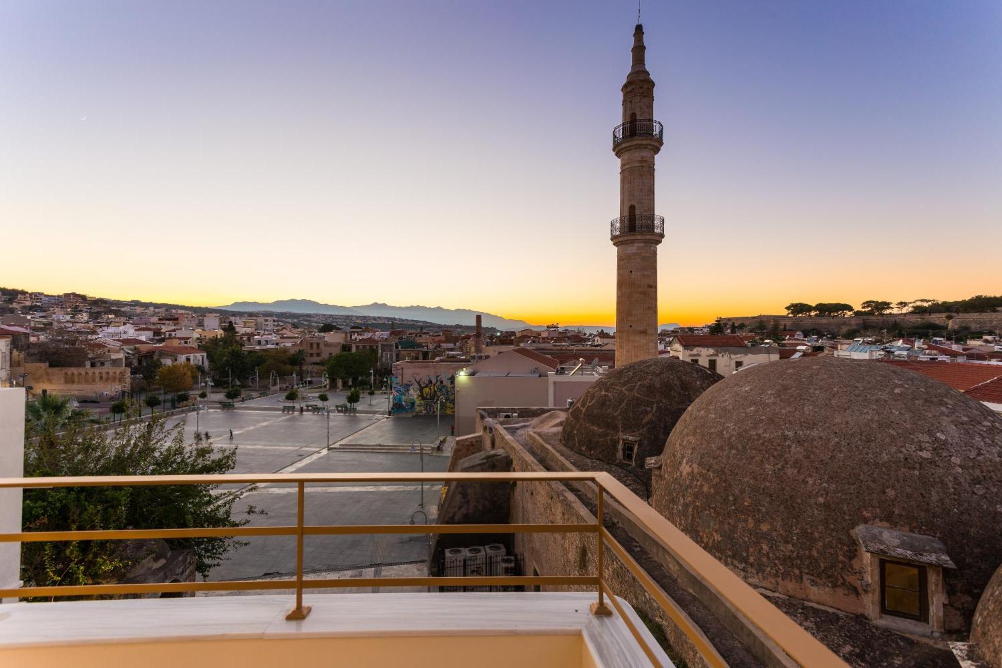 Polyxenia Suites Rethymno Eksteriør bilde