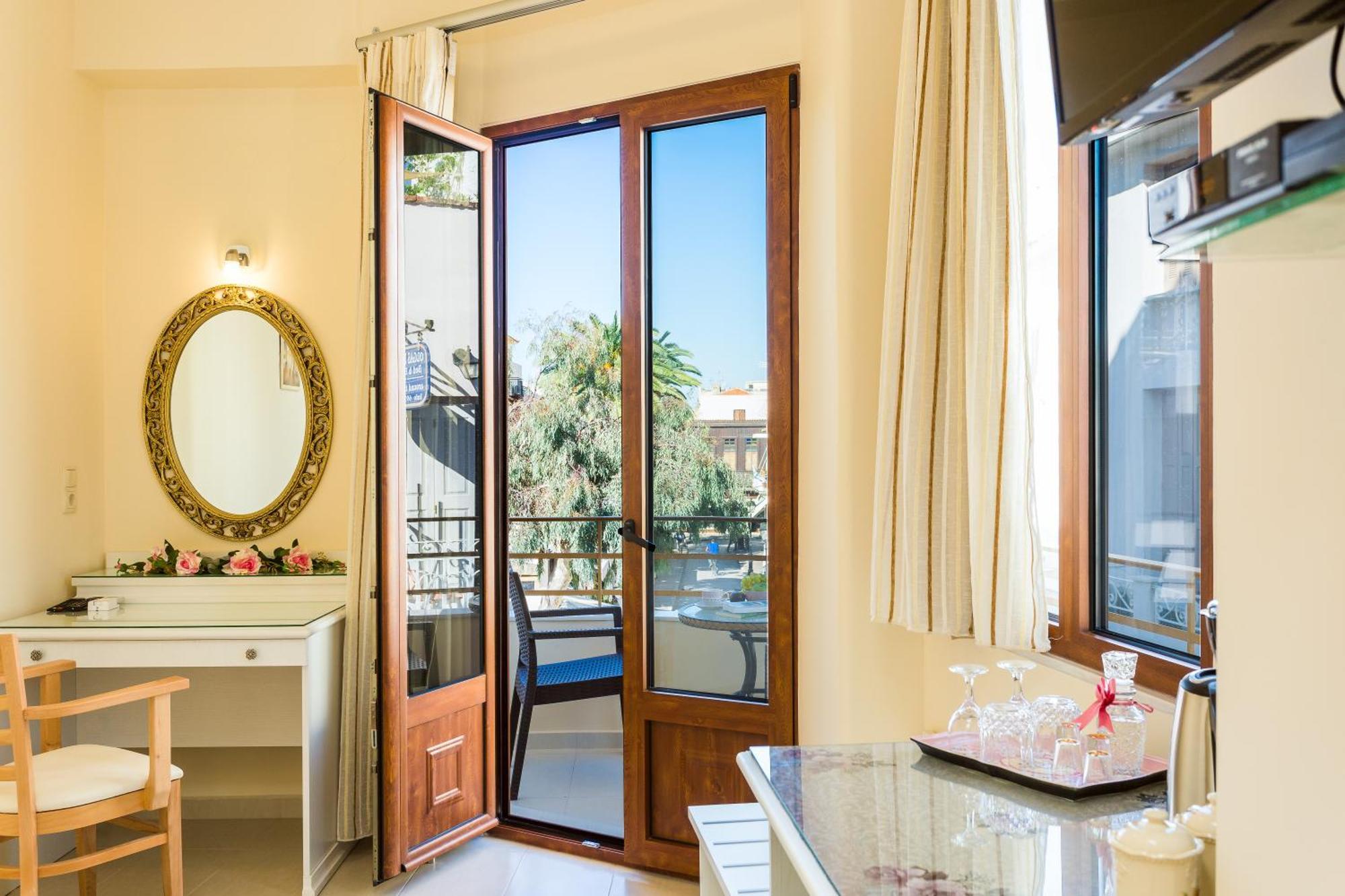 Polyxenia Suites Rethymno Eksteriør bilde