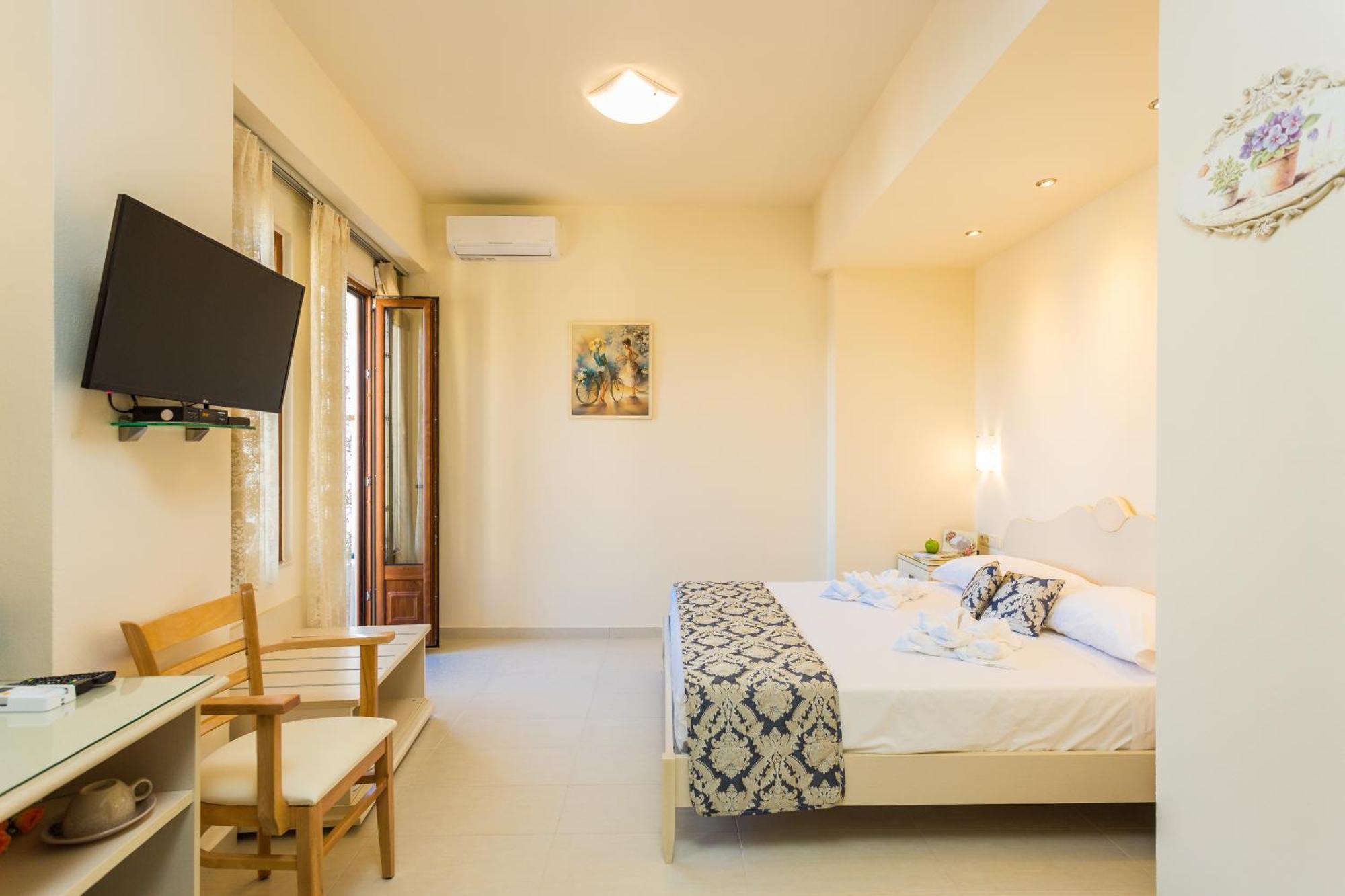 Polyxenia Suites Rethymno Eksteriør bilde