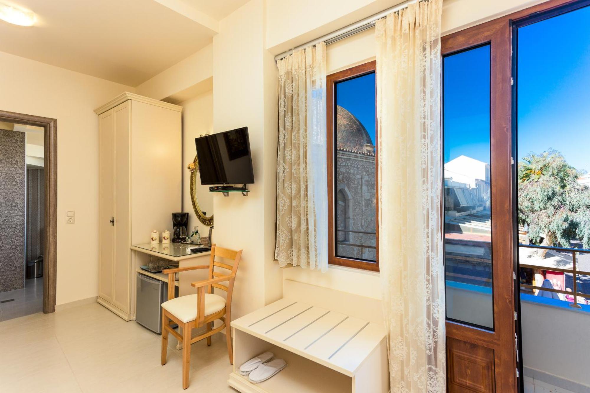 Polyxenia Suites Rethymno Eksteriør bilde